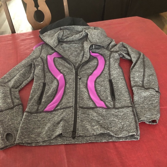 lululemon athletica Tops - Lululemon full zip sweater